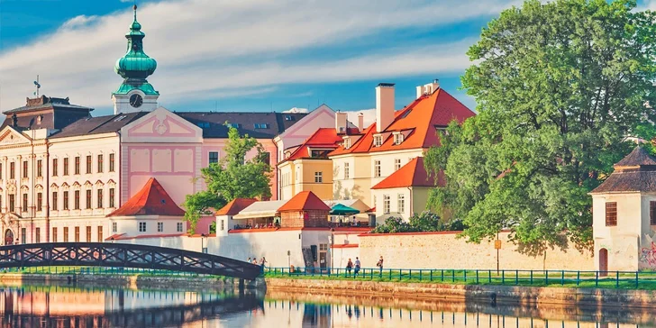 Relax v Českých Budějovicích: Polopenze, sauna a vířivka či masáž