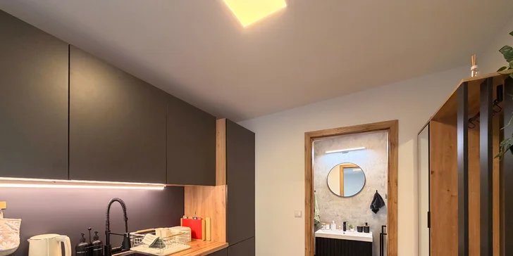 Je sem přivedena pitná voda. 