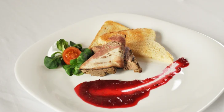 Tříchodové menu pro 2: nechte si připravit vepřovou panenku dle své chuti
