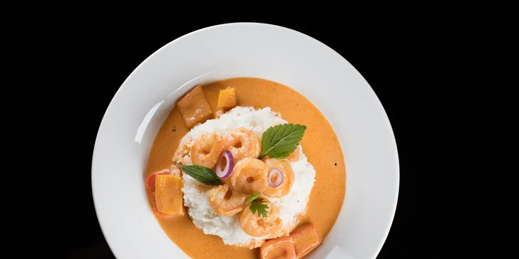Asijské jídlo výběrem: Kuře teriyaki, curry s masem i bez či polévka ramen