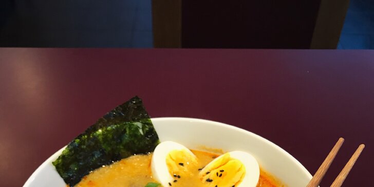 Asijské jídlo výběrem: Kuře teriyaki, curry s masem i bez či polévka ramen