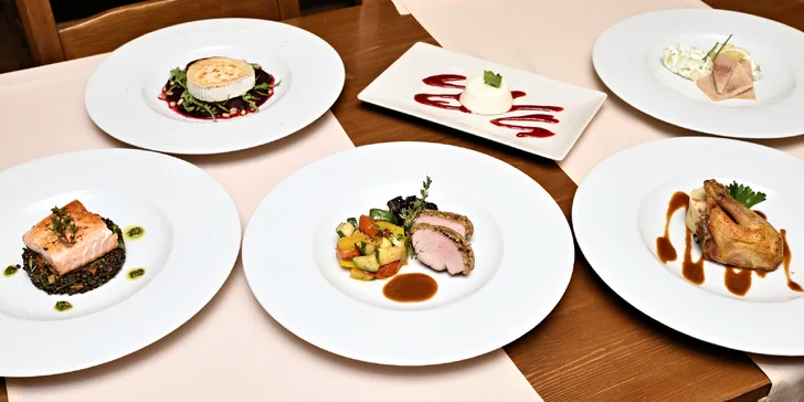 2× 6 chodů jak z pohádky: uzený pstruh, steak z lososa, kuřátko a nejen to