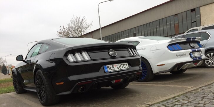 Unikátní zážitek: jízda ve vytuněném Fordu Mustang GT, jediném v ČR