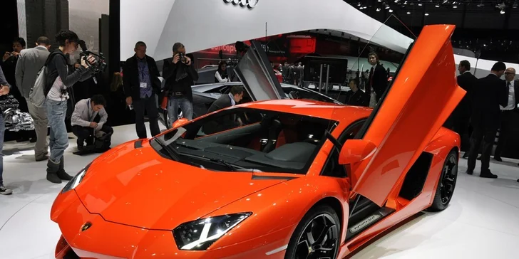 Zájezd na Paris Motor Show 2012