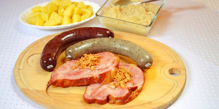 Hostina jako z pohádky: prkno plné zabijačkových dobrot pro dva