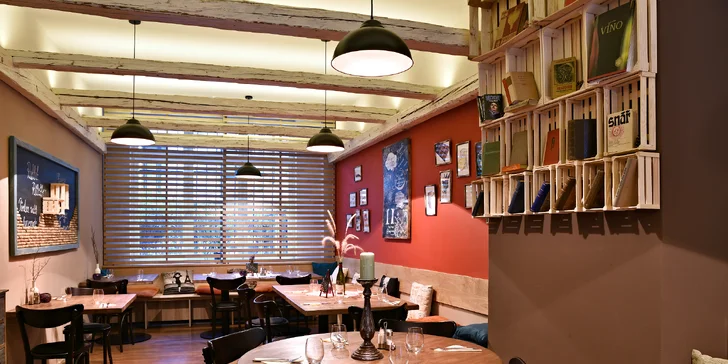 Pochoutka, která má šťávu: Masové fondue pro 2 v restauraci La Bastille