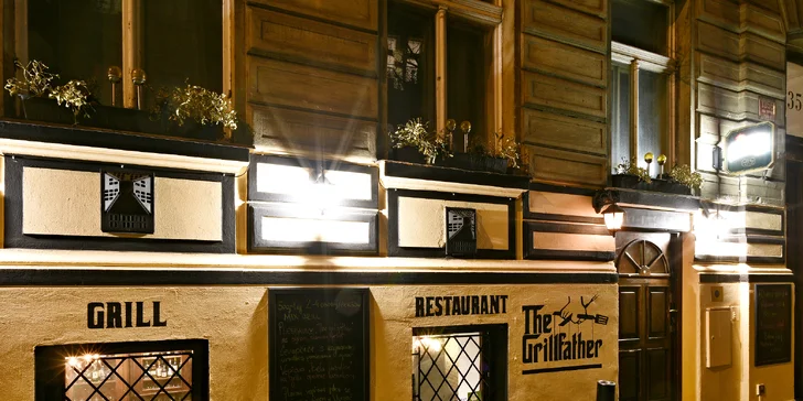 600 gramů slávek na chorvatský způsob s pita chlebem, možno i s vínem