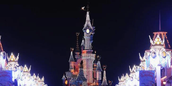 Pohádkový zájezd do Paříže a Disneylandu: jedna noc, bez vstupenky do parku