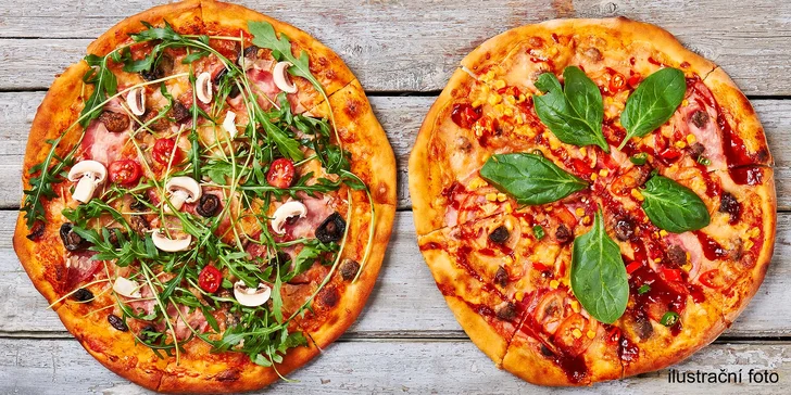 Dvě křupavé pizzy z kamenné pece přímo v bowlingovém centru