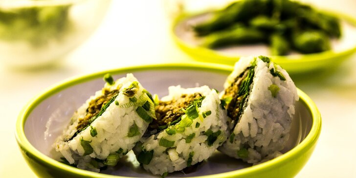 Ponořte se do tajů japonské kuchyně: připravte si vaše první sushi