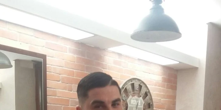 Budete fešák: základní i all inclusive péče o vousy a vlasy v barbershopu
