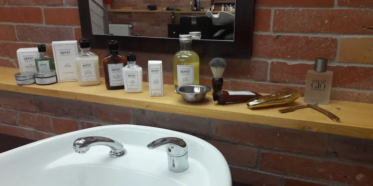 Budete fešák: základní i all inclusive péče o vousy a vlasy v barbershopu