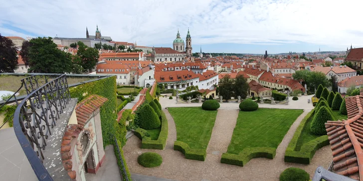 V ceně je vstup pro dítě, studenta či seniora, dospělého i celou rodinu.