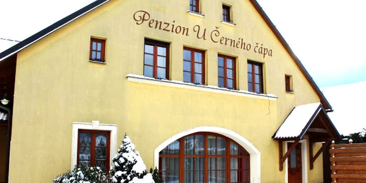 3 dny u Jindřichova Hradce: snídaně, romantická večeře a hodina ve vířivce
