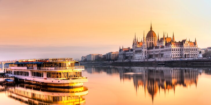 Valentýnská Budapešť s termálními lázněmi a celodenní prohlídkou města