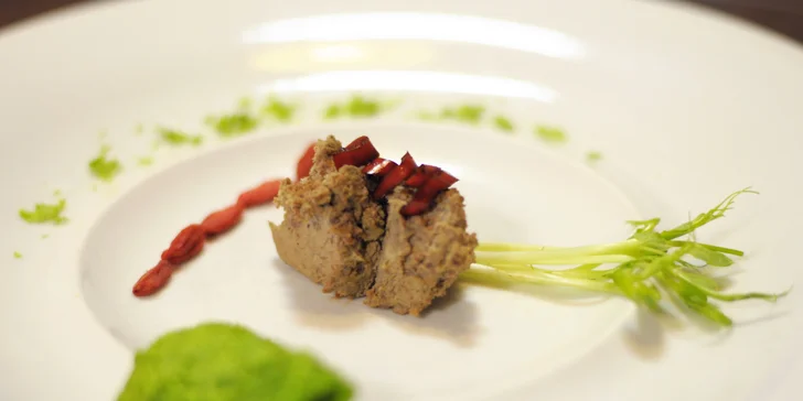 6 chodů jen pro vás dva: steak ze svíčkové, čokoládové lanýže a další dobroty