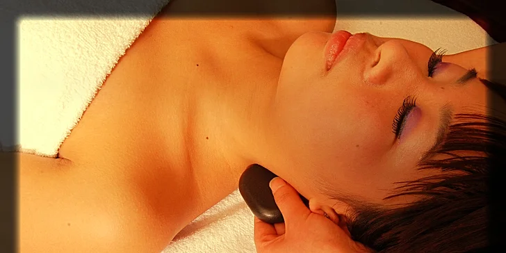 Povzbuzení mysli: Masáže obličeje či indická masáž - 60 minut