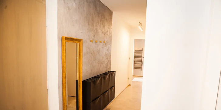 Podzim či zima v Krkonoších: designové apartmány se snídaní a wellness