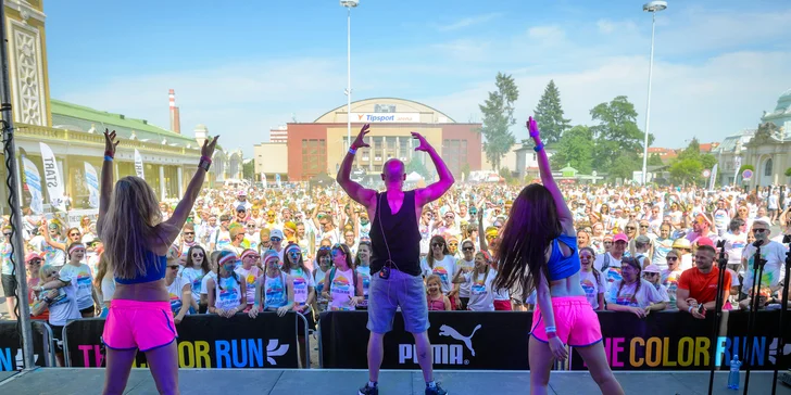 Barevný běh The Color Run™: skvělá zábava i pomoc dětem z dětského domova