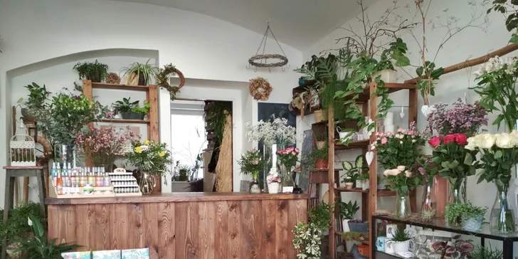 Individuální i skupinové kurzy floristiky: naučte se vázat krásné květiny