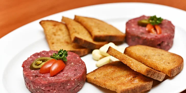 30% sleva na celé menu restaurace u Kyjského rybníka: tradiční česká i mezinárodní kuchyně