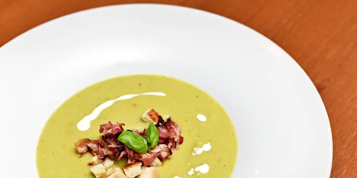 Čtyřchodové menu s vínem nebo bez pro 2: feta sýr, kachní jatýrka i prsa, losos a dezerty