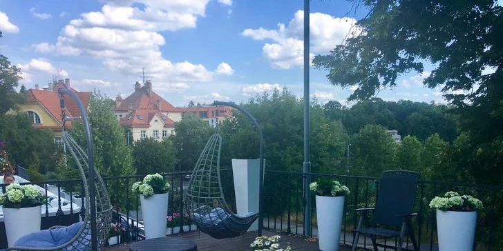 Romantika v Praze: vířivka, solná jeskyně a hotel v klidné vilové čtvrti u centra