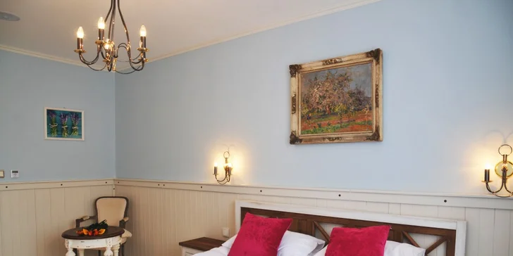 Romantika v Praze: vířivka, solná jeskyně a hotel v klidné vilové čtvrti u centra