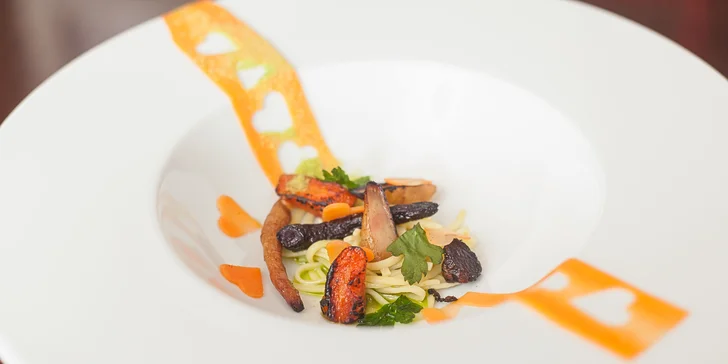 5 valentýnských chodů plných delikates: Knuckle steak i ústřice pro 2