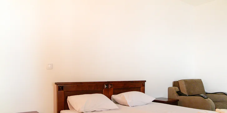 7 nocí v Černé Hoře v letovisku Čanj: hotel 250 m od pláže s plnou penzí