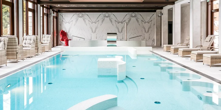 Luxusní 5* hotel v centru Zakopaného: snídaně, neomezený wellness i možnost masáže