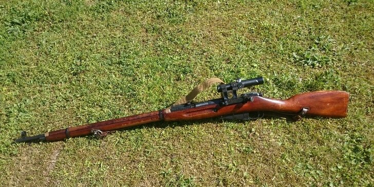 Zamiřte na střelnici: zbraně II. světové války – Špagin, Tokarev i Thompson