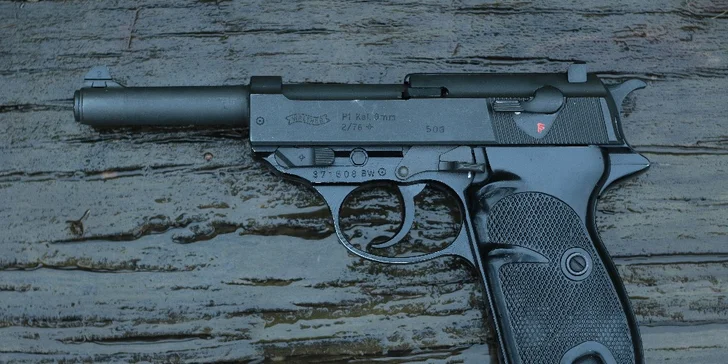 Zamiřte na střelnici: zbraně II. světové války – Špagin, Tokarev i Thompson