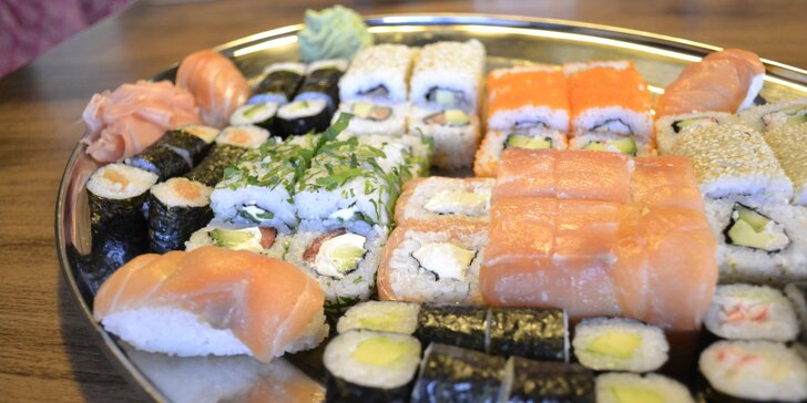 Zastavte se v oáze milovníků moře a mořských dobrot na 24, 40 nebo 76 ks sushi