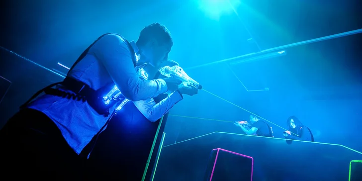 Laser game v centru Prahy až pro 16 hráčů!