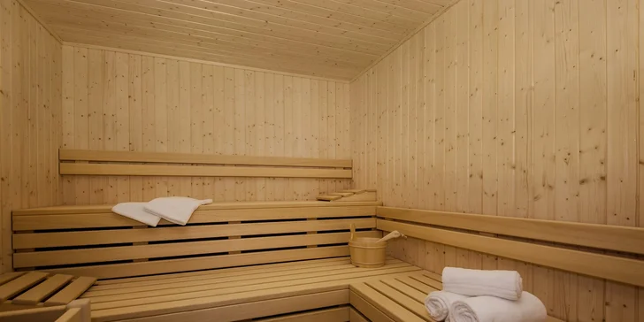 2 hodiny ve wellness a thajská masáž pro 1 nebo 2 osoby