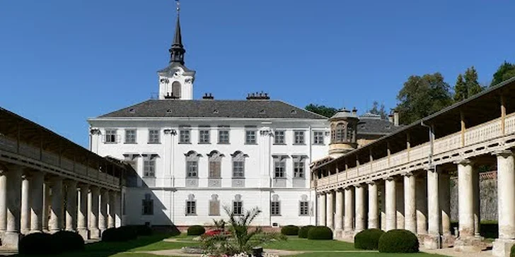 Moravský kras pro dva i rodinu: pobyt s polopenzí i vstupem do jeskyně a na zámek