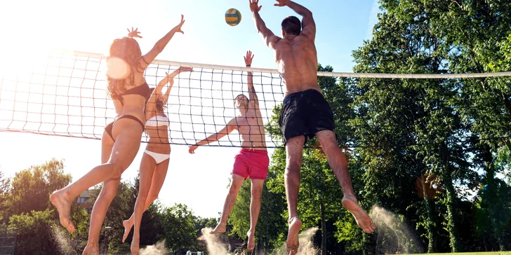 Hodinový pronájem venkovního kurtu na beachvolejbal