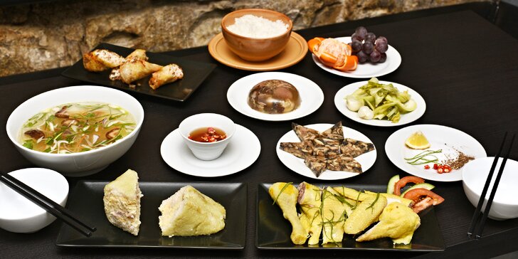Oslavte vietnamský Nový rok jídlem: tradiční bohaté novoroční menu pro 2