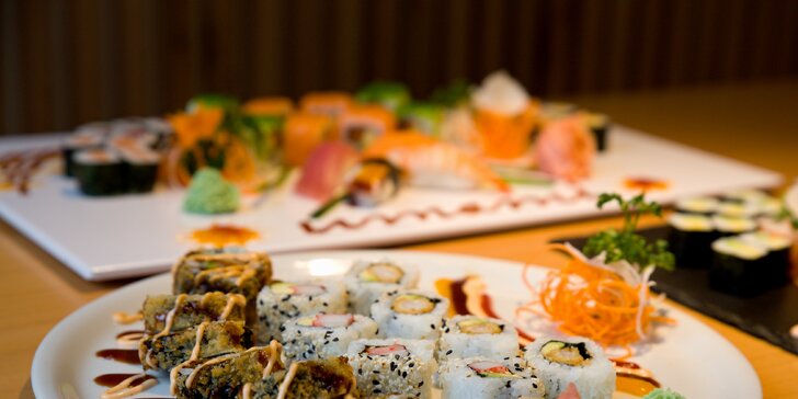 Sushi sety v dobře hodnocené restauraci UMAMI v centru města