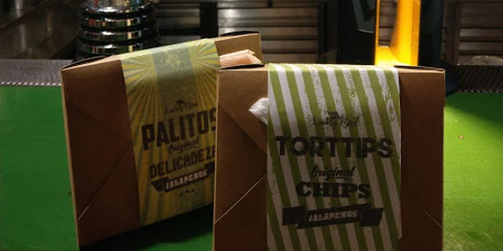 Večer u Medvěda: Guinness nebo cider Magners a na zobání Torrtips s omáčkou