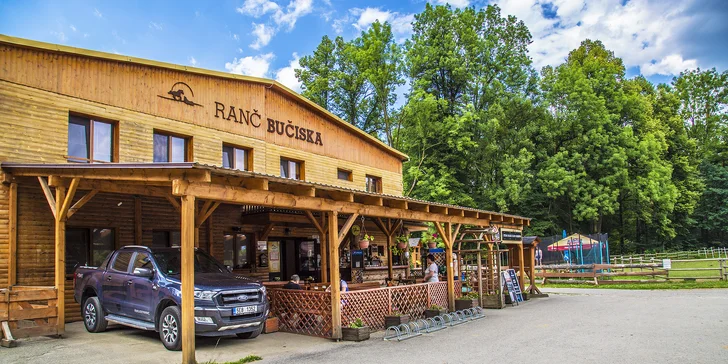 Zážitky na wellness ranči se skvělou polopenzí, privátním relaxem i masáží