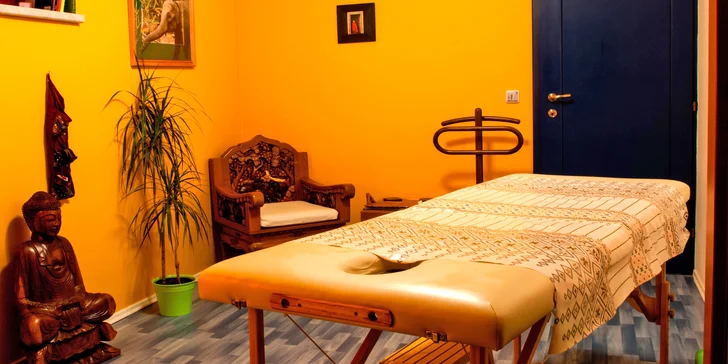 Přijďte si ji dopřát do tematicky zařízeného salonu Ayurveda.