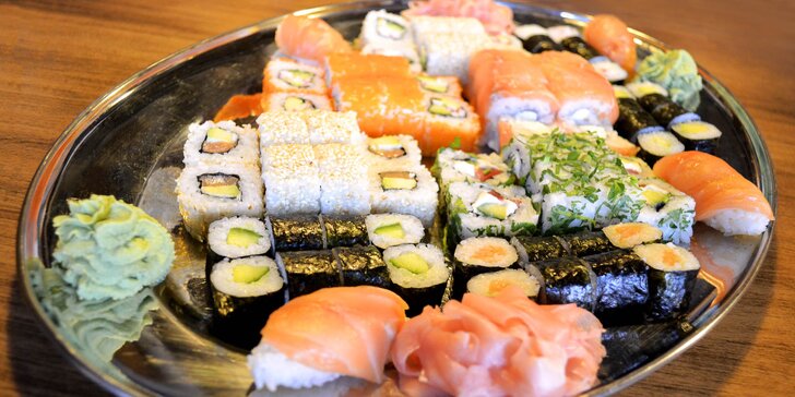 Zastavte se v oáze milovníků moře a mořských dobrot na 24, 40 nebo 76 ks sushi