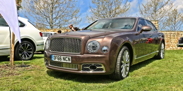 5. sraz automobilových veteránů značek Rolls-Royce, Bentley a dalších