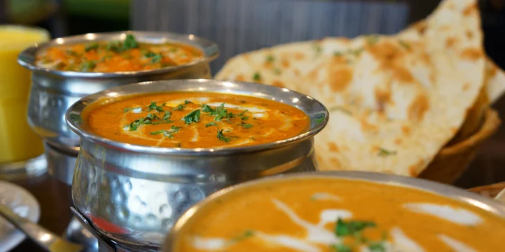 4chodové nepálsko-indické menu v masité i vegetariánské verzi pro 2