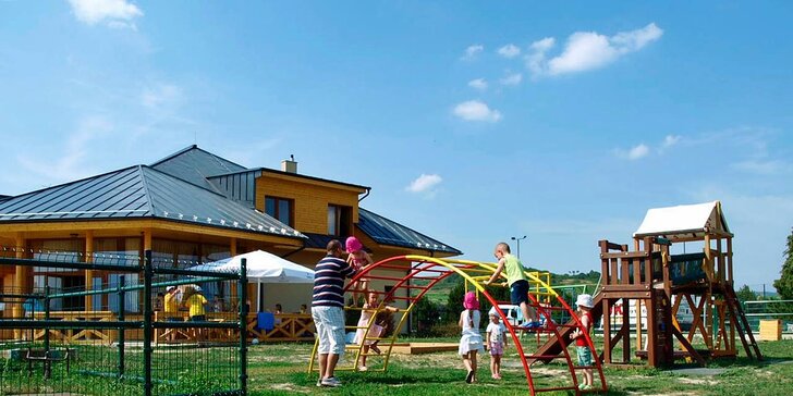 Rodinný pobyt se snídaní či polopenzí: relax na Slovensku se sportem i koníky