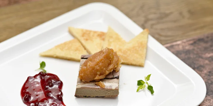 4chodové menu pro 2: parfait z kachních jater, vývar, konfitovaná husa i lívance