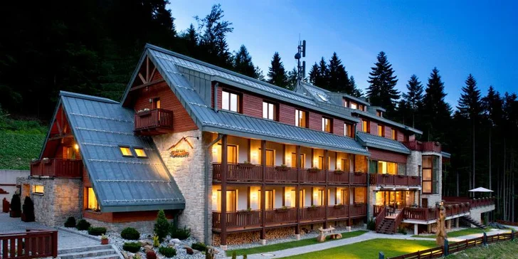 Božský relax v Malé Fatře: luxusní wellness a za humny národní park plný cest