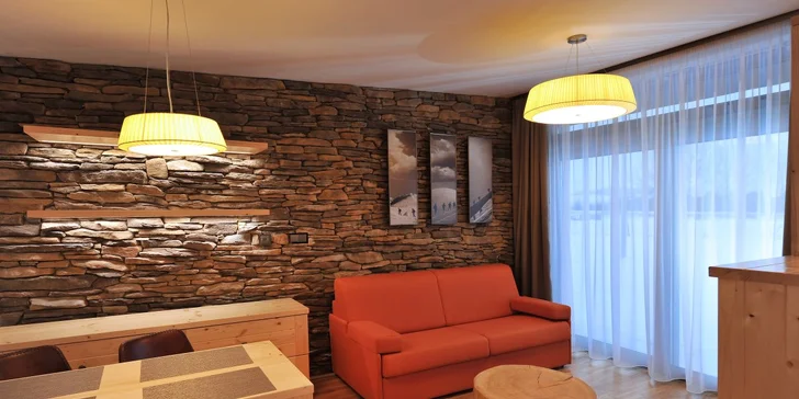 Léto v moderních apartmánech: Slevy do restaurací, aquaparku i minigolf